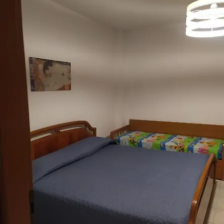 Casa Graziosa Con Ampio Cortile Per I Tuoi Momenti All'aperto 別荘 *